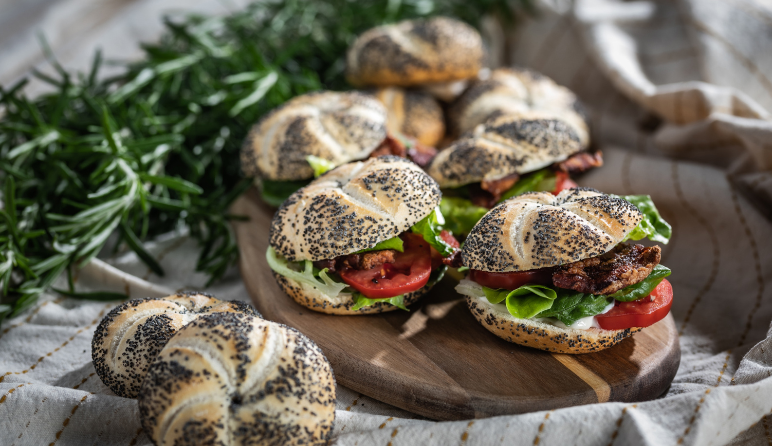 Mini BLT szendvics